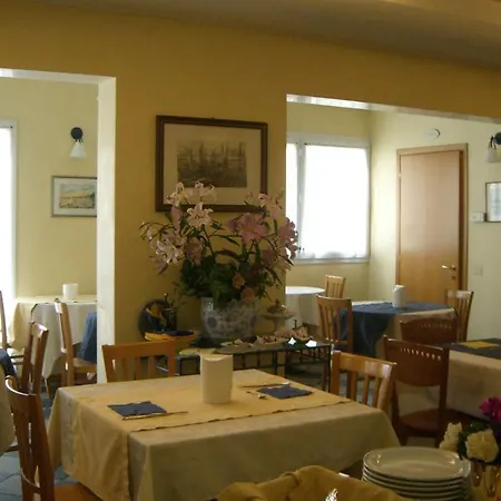 Hotel Lido 3*