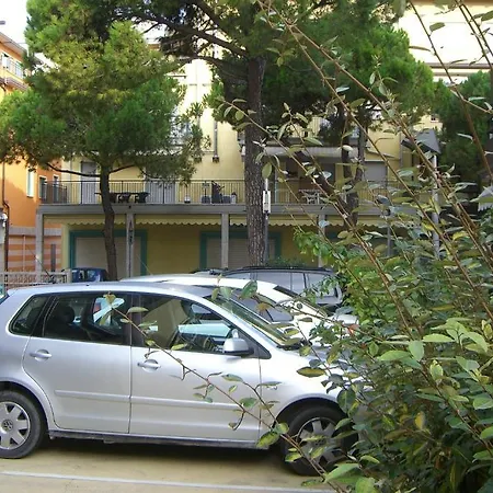 Lido 3*
