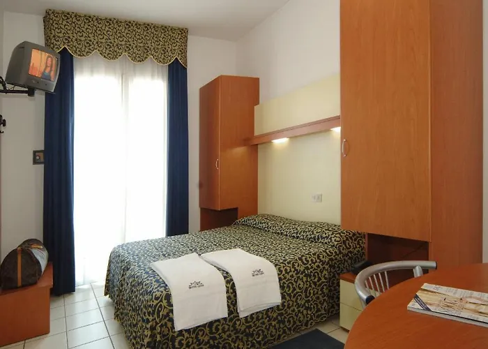 Ξενοδοχείο Lido 3*